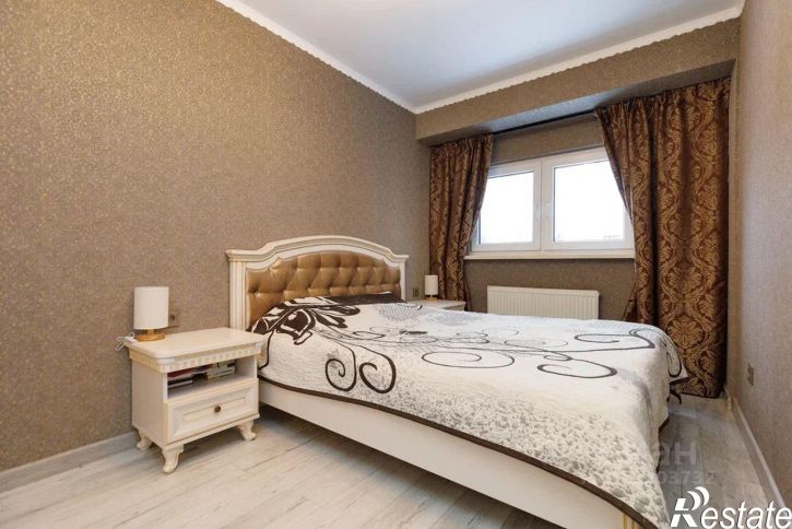 4-комн квартира ул В.Дубинина, 3,  д. 3
