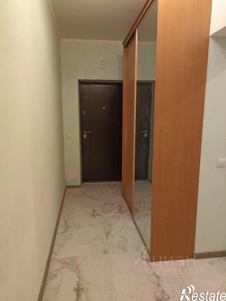 2-комн квартира Коммунистическая улица, 26,  д. 26