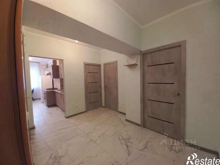 2-комн квартира Коммунистическая улица, 26,  д. 26