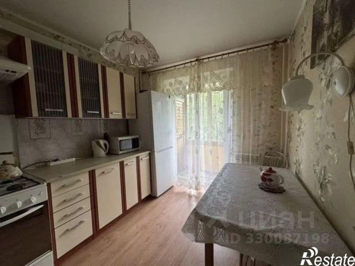 3-комн квартира улица Кирова, 44,  д. 44
