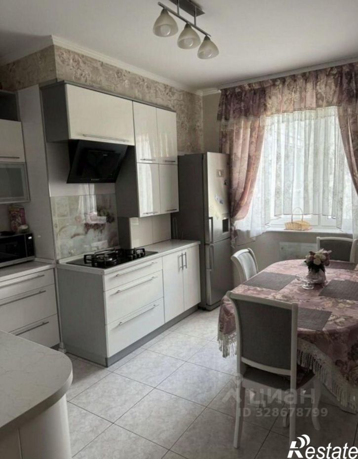 3-комн квартира ул Дзержинского, 96А,  д. 96А