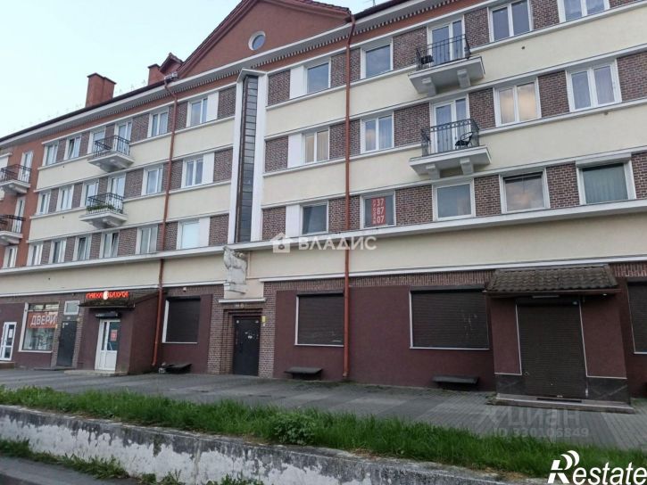 2-комн квартира Московский пр-кт, 172,  д. 172