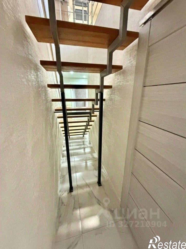 3-комн квартира пр-кт Победы, 80,  д. 80