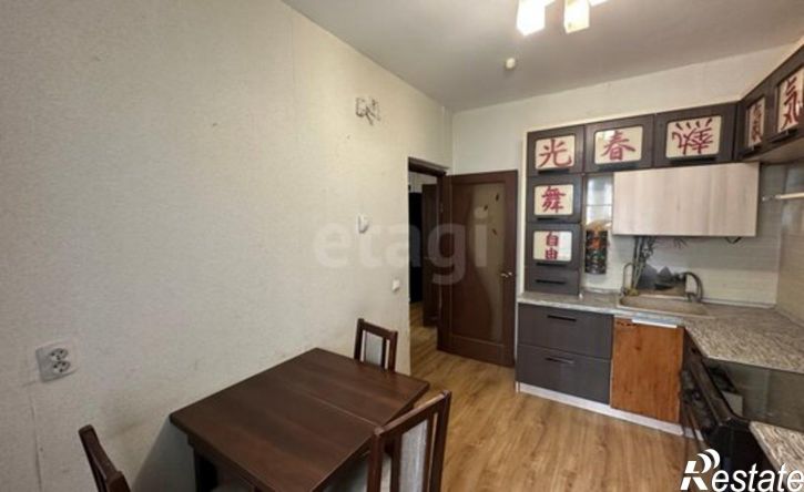 2-комн квартира улица Лукашова, 20,  д. 20