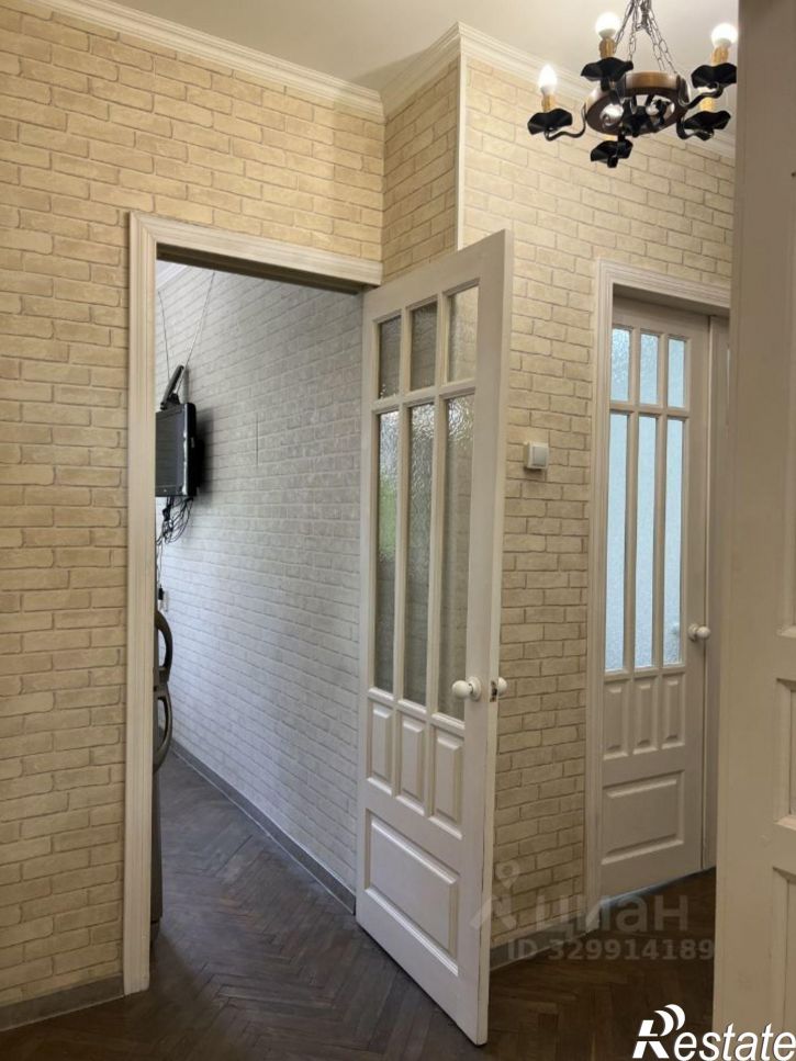 2-комн квартира Красная улица, 23,  д. 23