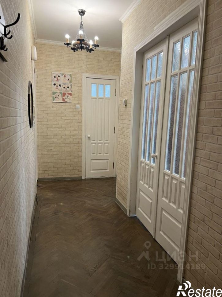 2-комн квартира Красная улица, 23,  д. 23