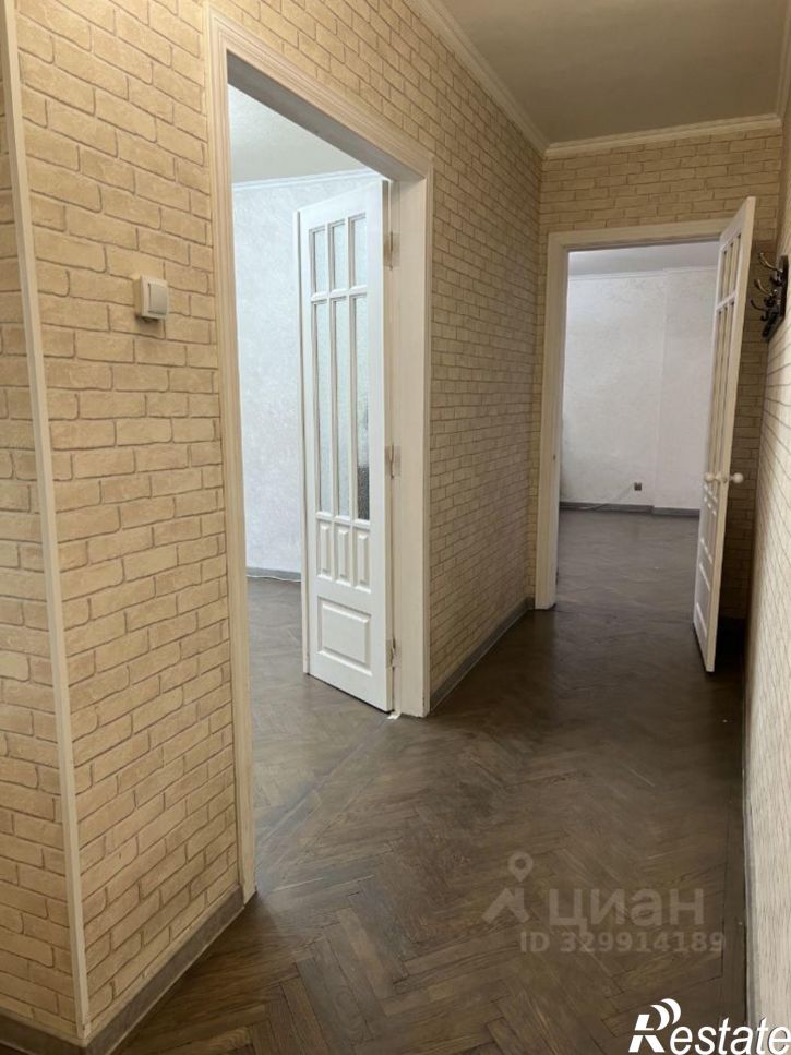 2-комн квартира Красная улица, 23,  д. 23
