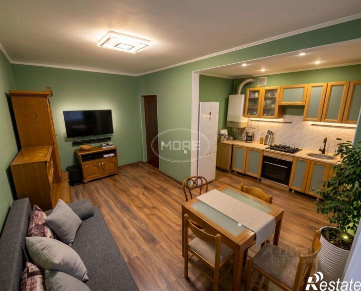 3-комн квартира улица Лейтенанта Яналова, 35А,  д. 35А