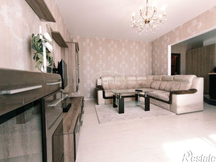 3-комн квартира ул Красносельская, 82 1,  д. 82 1,  к. 1