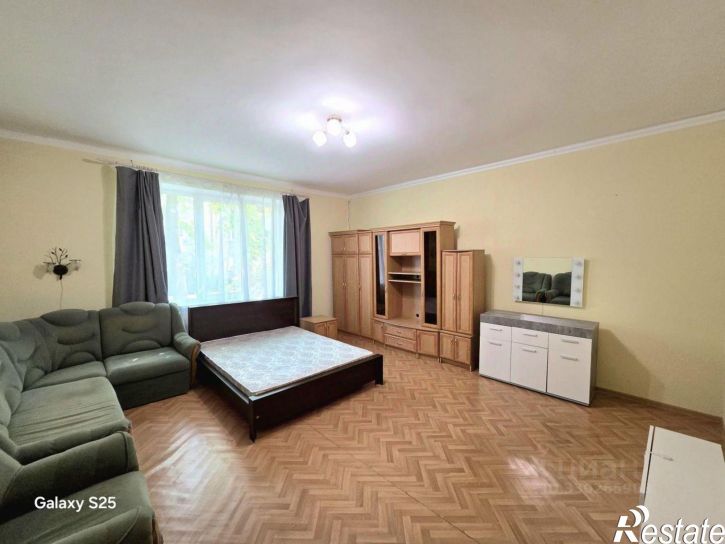 3-комн квартира ул Офицерская, 31,  д. 31