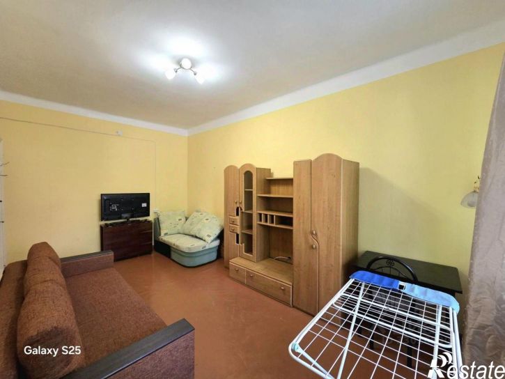 3-комн квартира ул Офицерская, 31,  д. 31