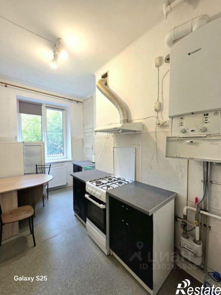 3-комн квартира ул Офицерская, 31,  д. 31