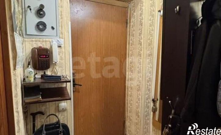2-комн квартира улица Младшего лейтенанта Ротко, 13,  д. 13