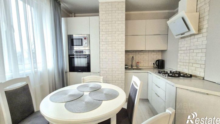 2-комн квартира Советский проспект, 81 к4,  д. 81 к4