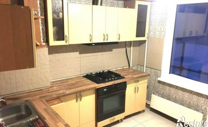 2-комн квартира улица Мира, 8,  д. 8