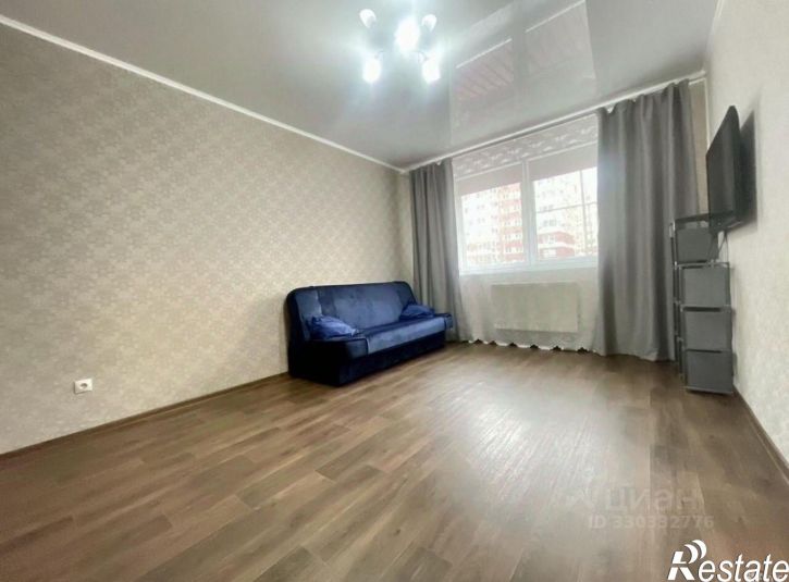 2-комн квартира улица Рихарда Зорге, 1,  д. 1