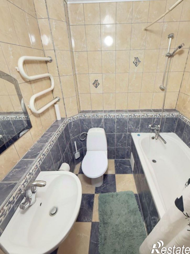2-комн квартира ул Дзержинского, 72В,  д. 72В