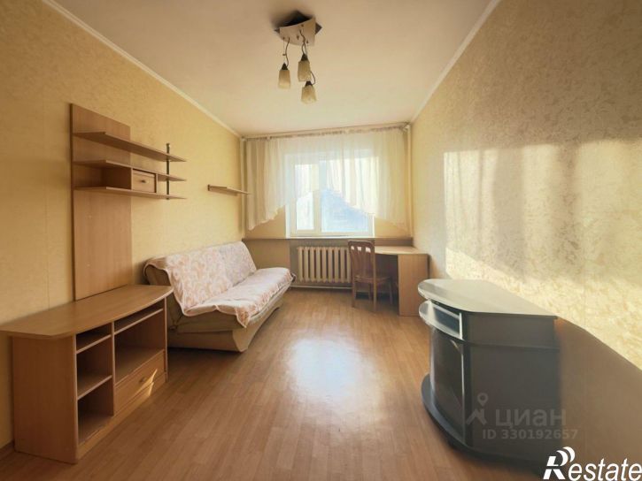 2-комн квартира ул Дзержинского, 72В,  д. 72В