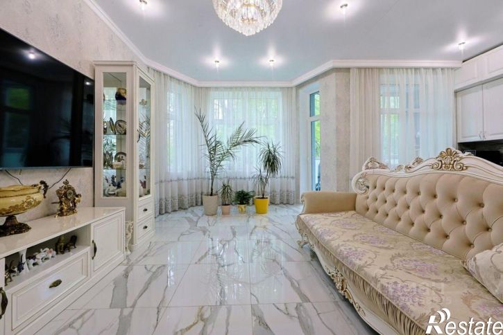 3-комн квартира Стрелецкая улица, 21В,  д. 21В