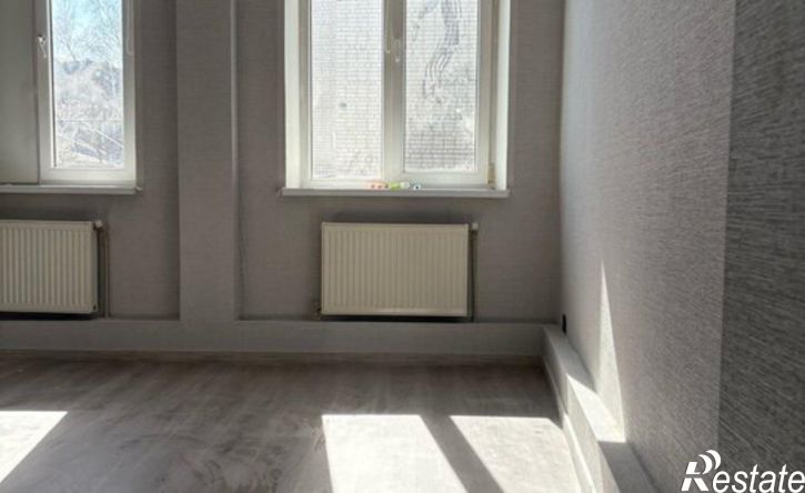 3-комн квартира улица Багратиона, 93А,  д. 93А