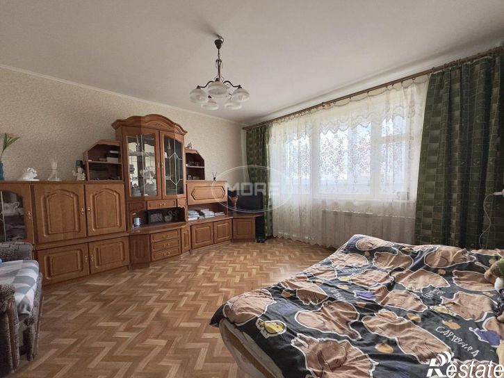 2-комн квартира ул Генерала Толстикова, 81,  д. 81