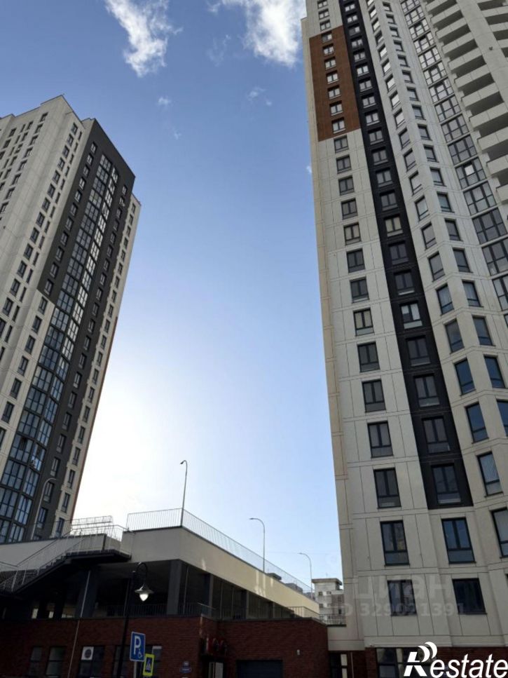 3-комн квартира ул Гайдара, 90,  д. 90