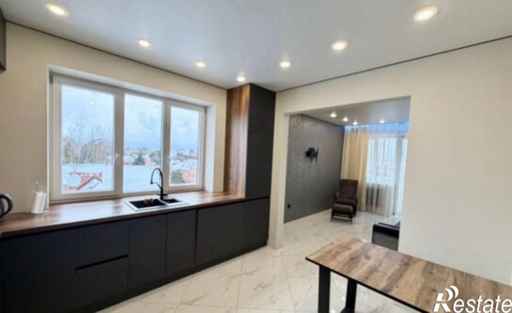 3-комн квартира улица Станиславского, 14,  д. 14