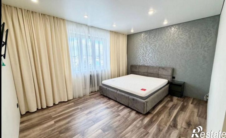 3-комн квартира улица Станиславского, 14,  д. 14
