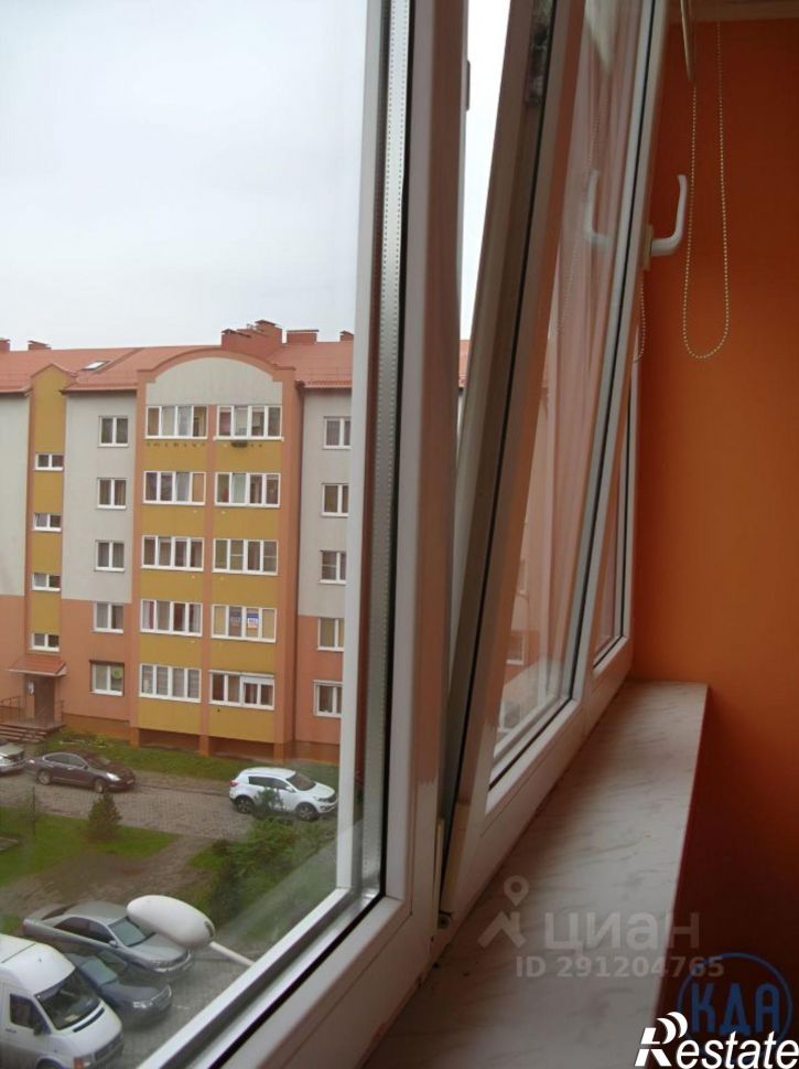 3-комн квартира ул Докука, 11,  д. 11