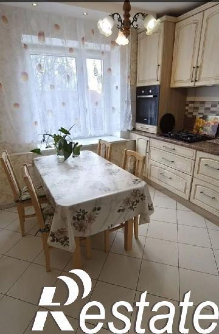 3-комн квартира Подполковника Иванникова, 1А