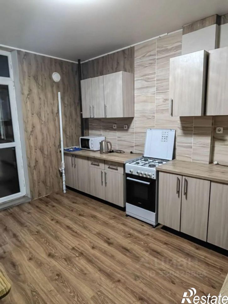 1-комн квартира ул Кипарисовая, 3,  д. 3