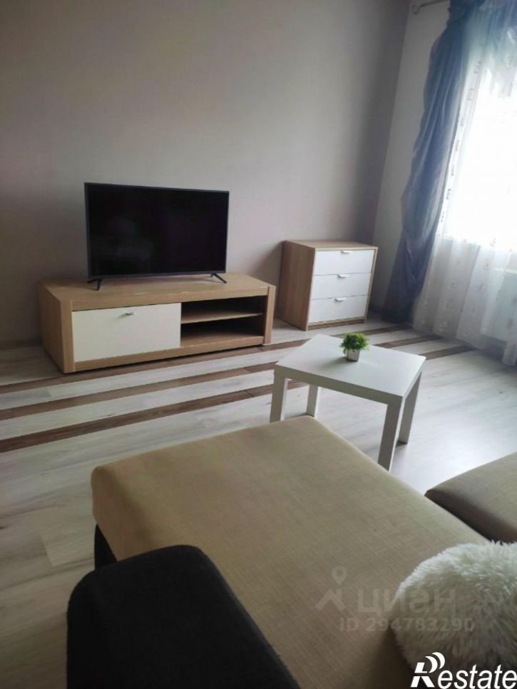 1-комн квартира улица Виктора Гакуна, 5-5Б,  д. 5-5Б