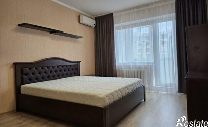 2-комн квартира ул Лейтенанта Яналова, 44,  д. 44