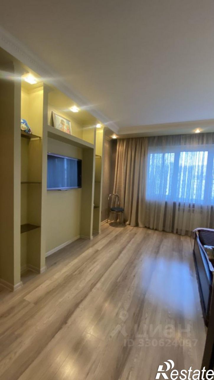 2-комн квартира улица Гайдара, 94,  д. 94