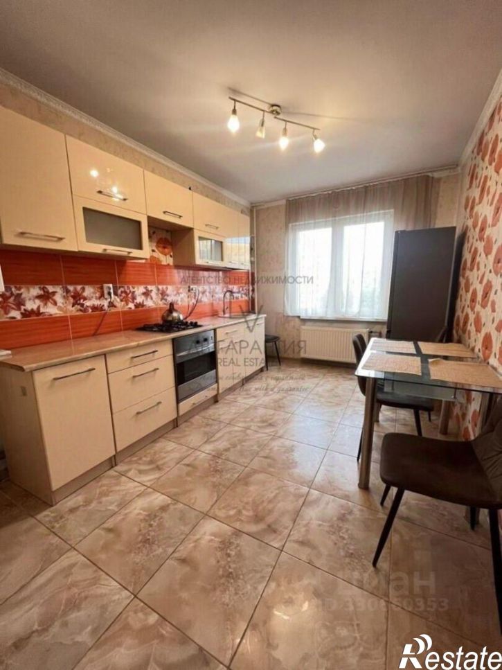 3-комн квартира ул Дзержинского, 168Г,  д. 168Г