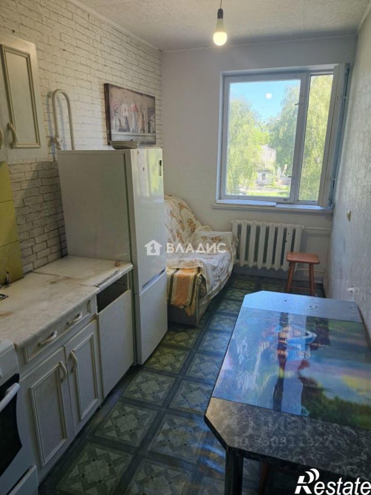 1-комн квартира улица Подполковника Емельянова, 88А,  д. 88А