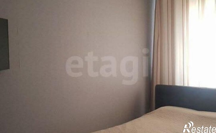 3-комн квартира улица Полковника Ефремова, 3,  д. 3