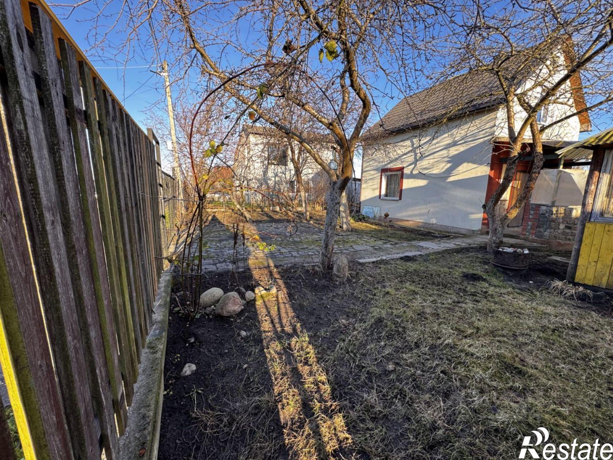 Купить дачу, дом, коттедж за 5 700 000 рублей на ул Яблочная, 15