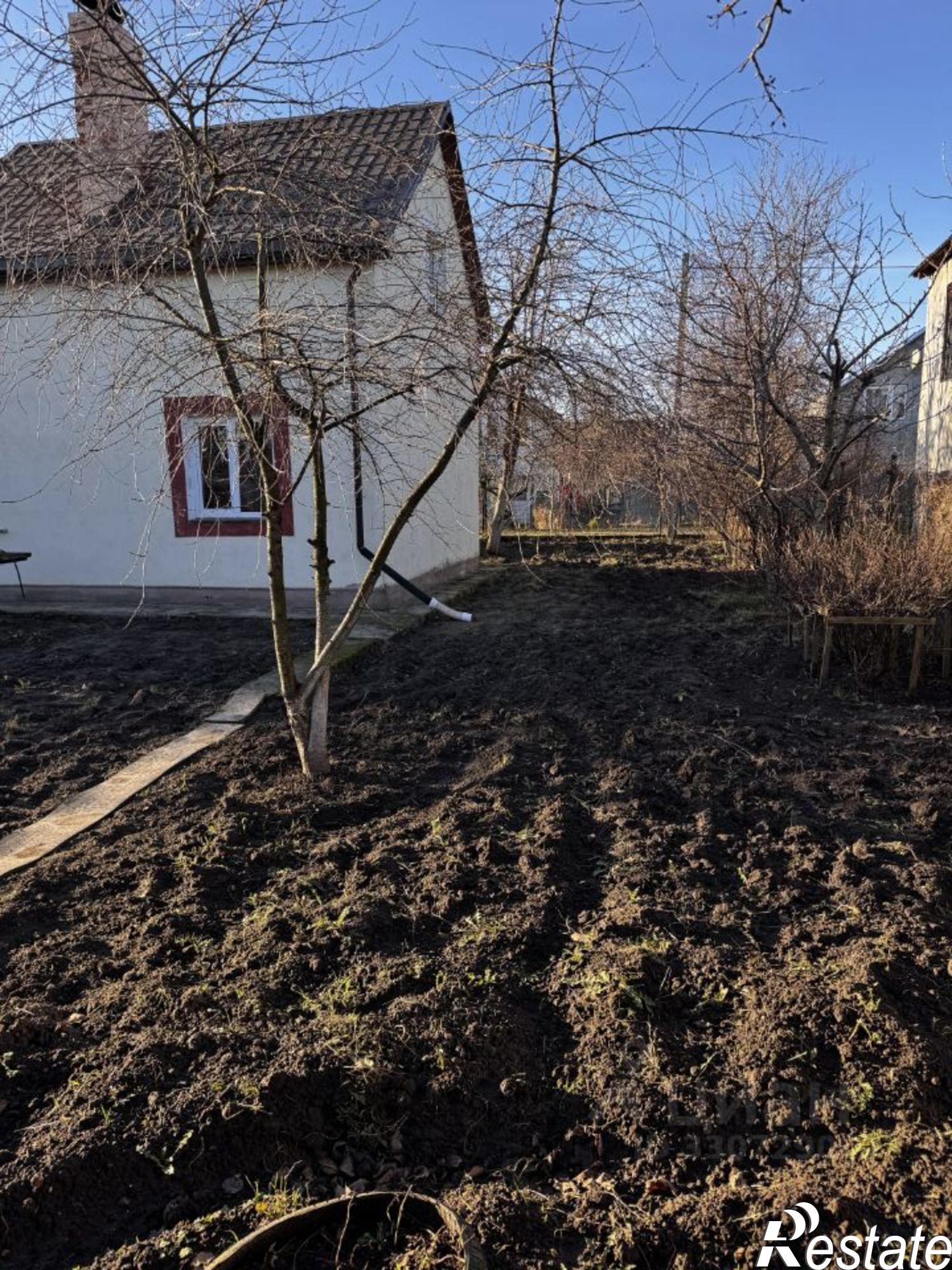 Купить дачу, дом, коттедж за 5 700 000 рублей на ул Яблочная, 15