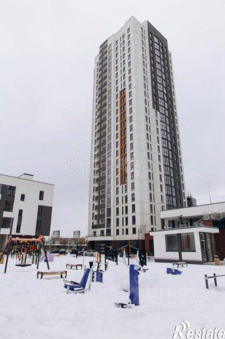 2-комн квартира улица Гайдара, 90,  д. 90