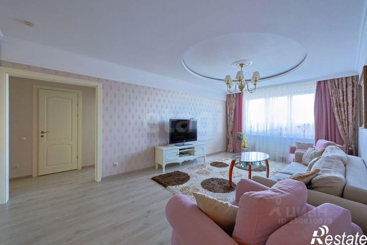 3-комн квартира ул Осенняя, 4,  д. 4