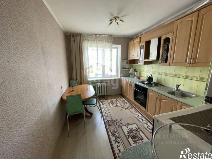 3-комн квартира улица Гайдара, 99,  д. 99