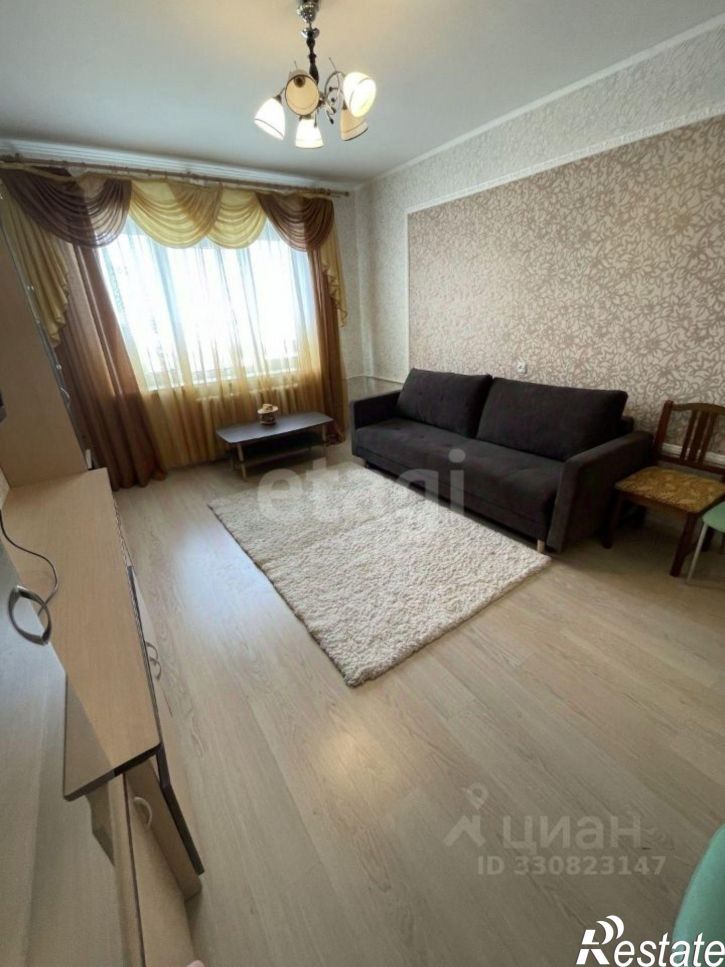 3-комн квартира улица Гайдара, 99,  д. 99