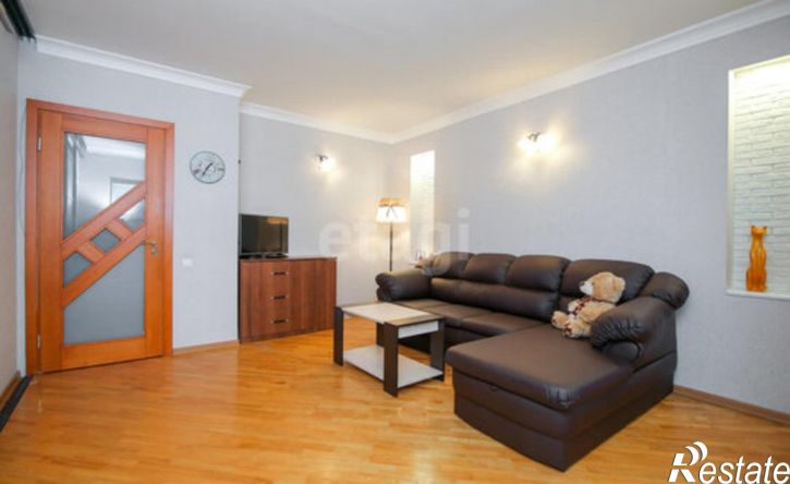 3-комн квартира Озёрная улица, 15,  д. 15