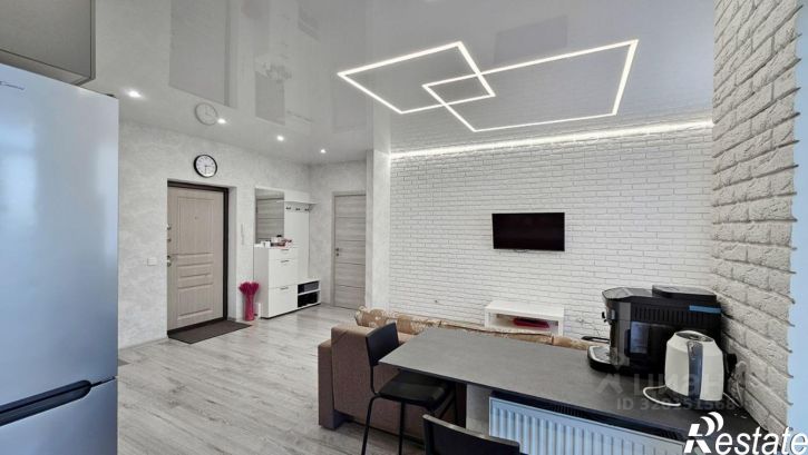 2-комн квартира улица Александра Невского, 261,  д. 261