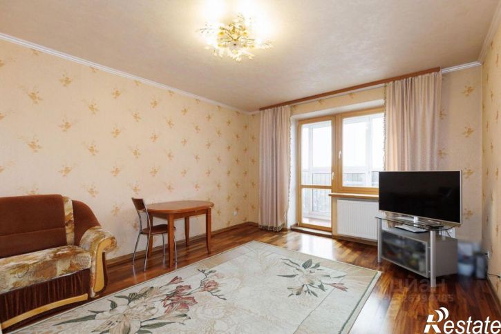 4-комн квартира улица Куйбышева, 100,  д. 100