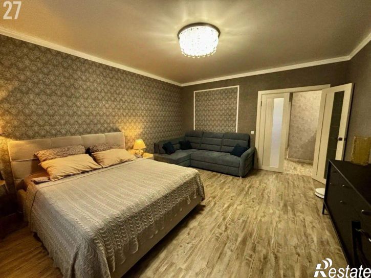2-комн квартира ул Кипарисовая, 4,  д. 4