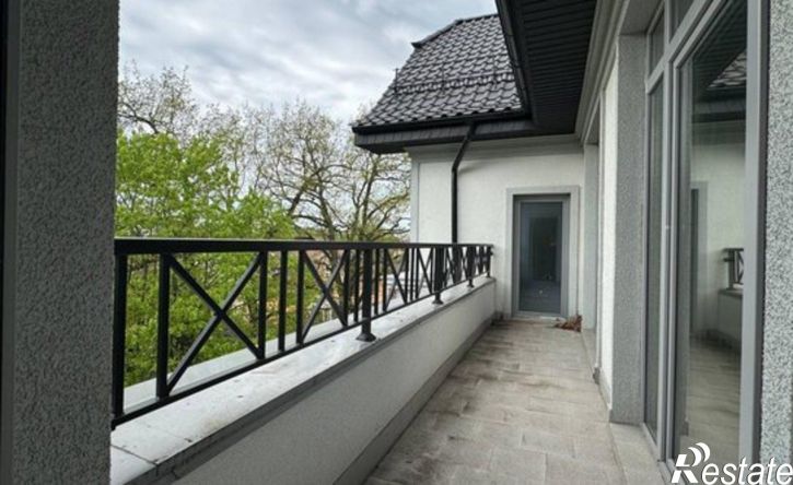 4-комн квартира ул Радищева, 68,  д. 68