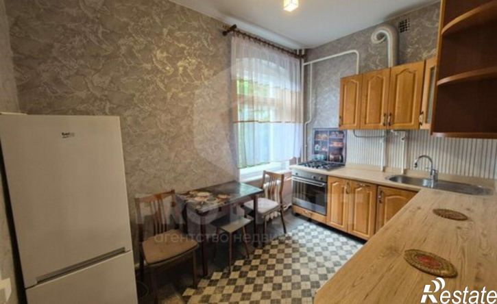 3-комн квартира ул Великолукская, 2,  д. 2