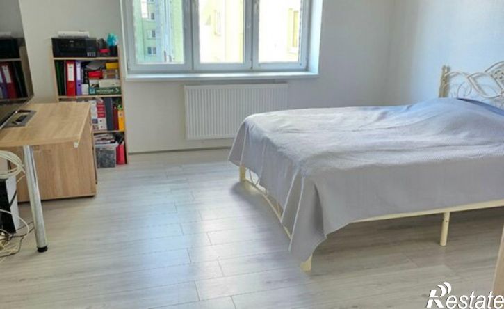 2-комн квартира улица Баженова, 13Б,  д. 13Б
